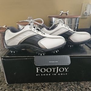 Footjoy Junior Sz4 Never Worn